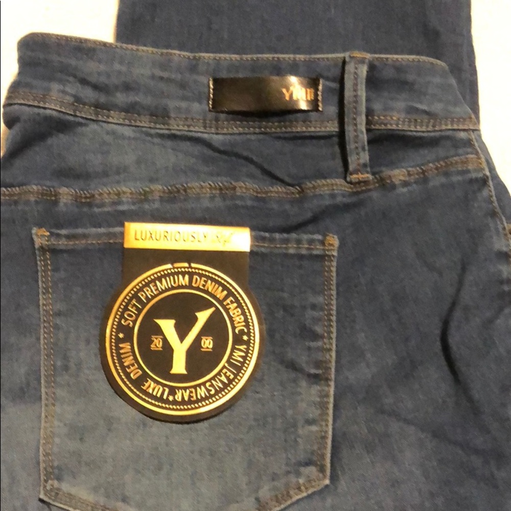 NWT YMI BLUE JEANS SIZE 22
